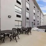 Wyndham Garden Louisville East