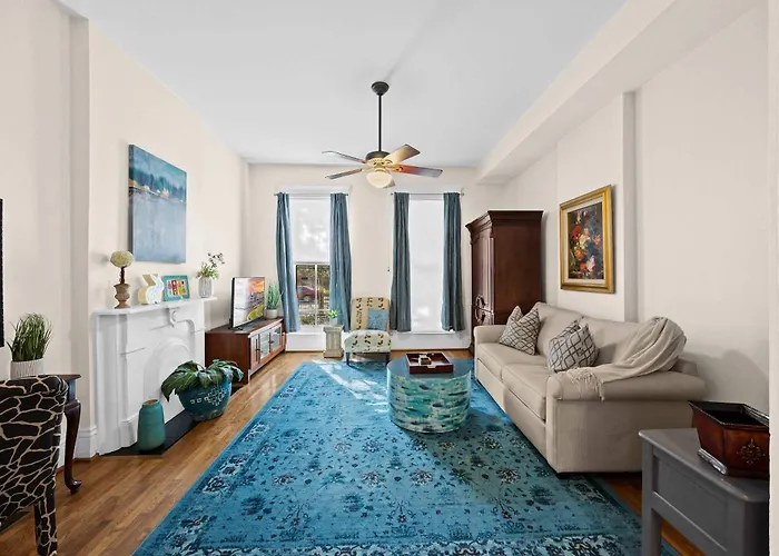 Perfect Derby Stay Near Churchill Downs & Downtown