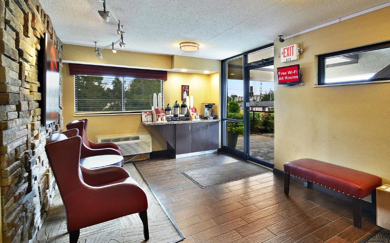 Red Roof Fair And Expo Motel Louisville