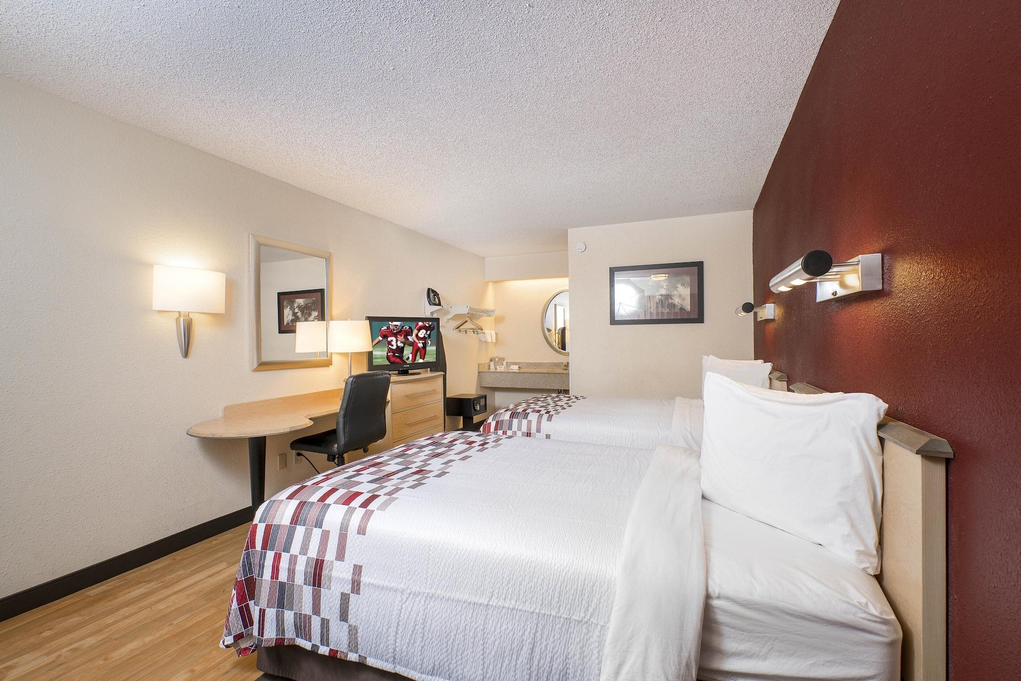 Motel Red Roof Fair And Expo Louisville
