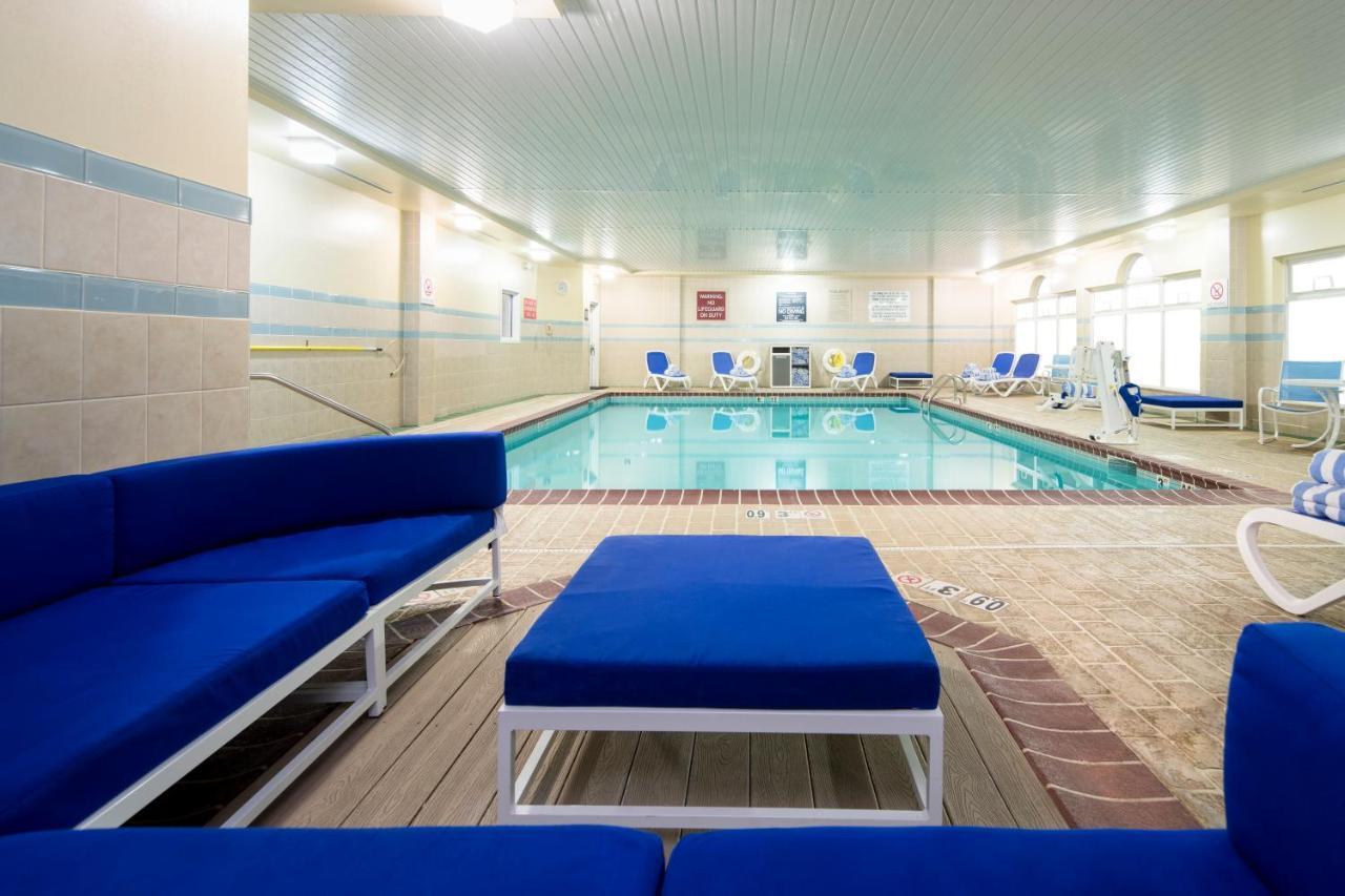 Hotel Four Points By Sheraton Airport 3*