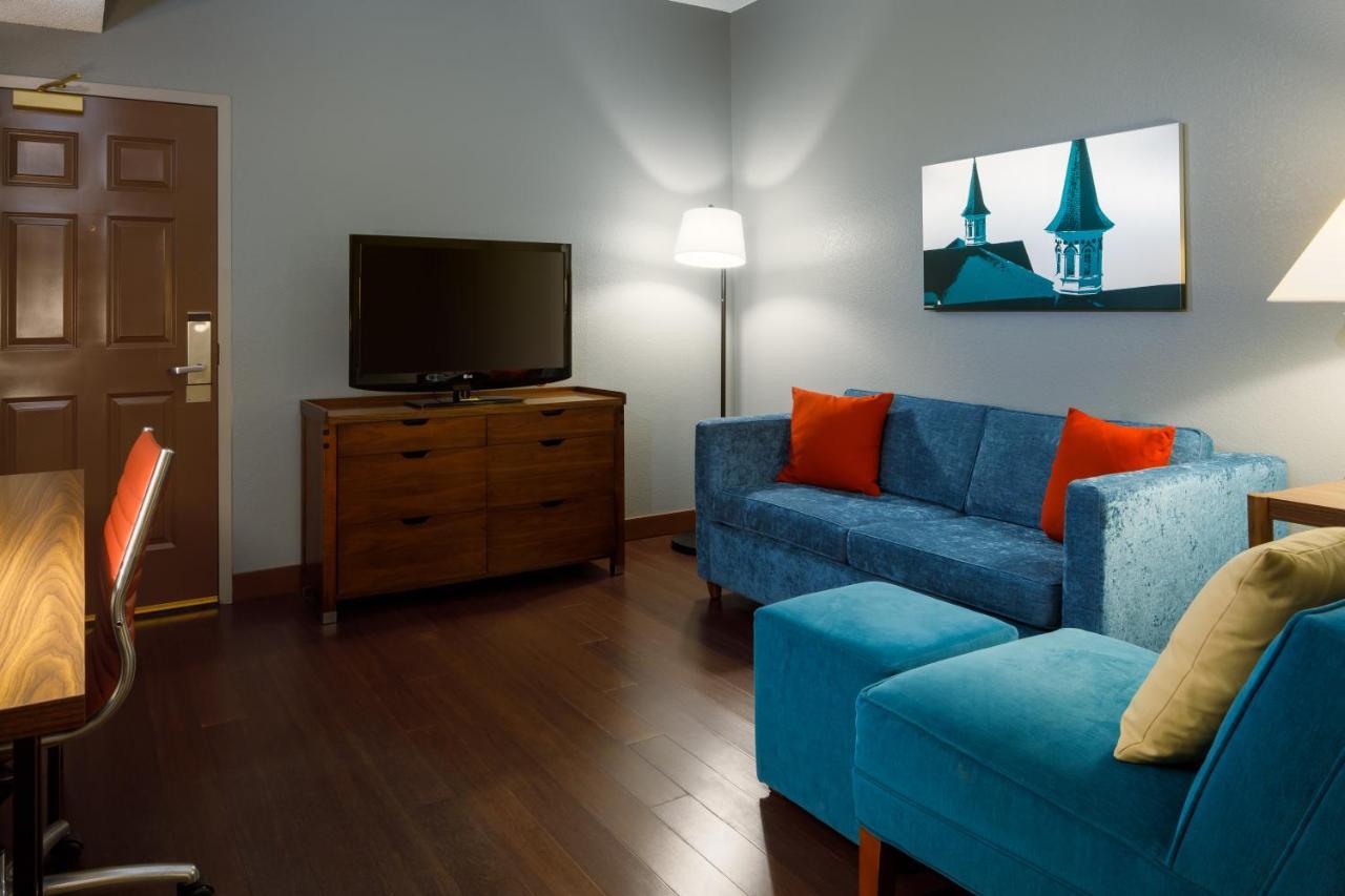 Four Points By Sheraton Airport Louisville