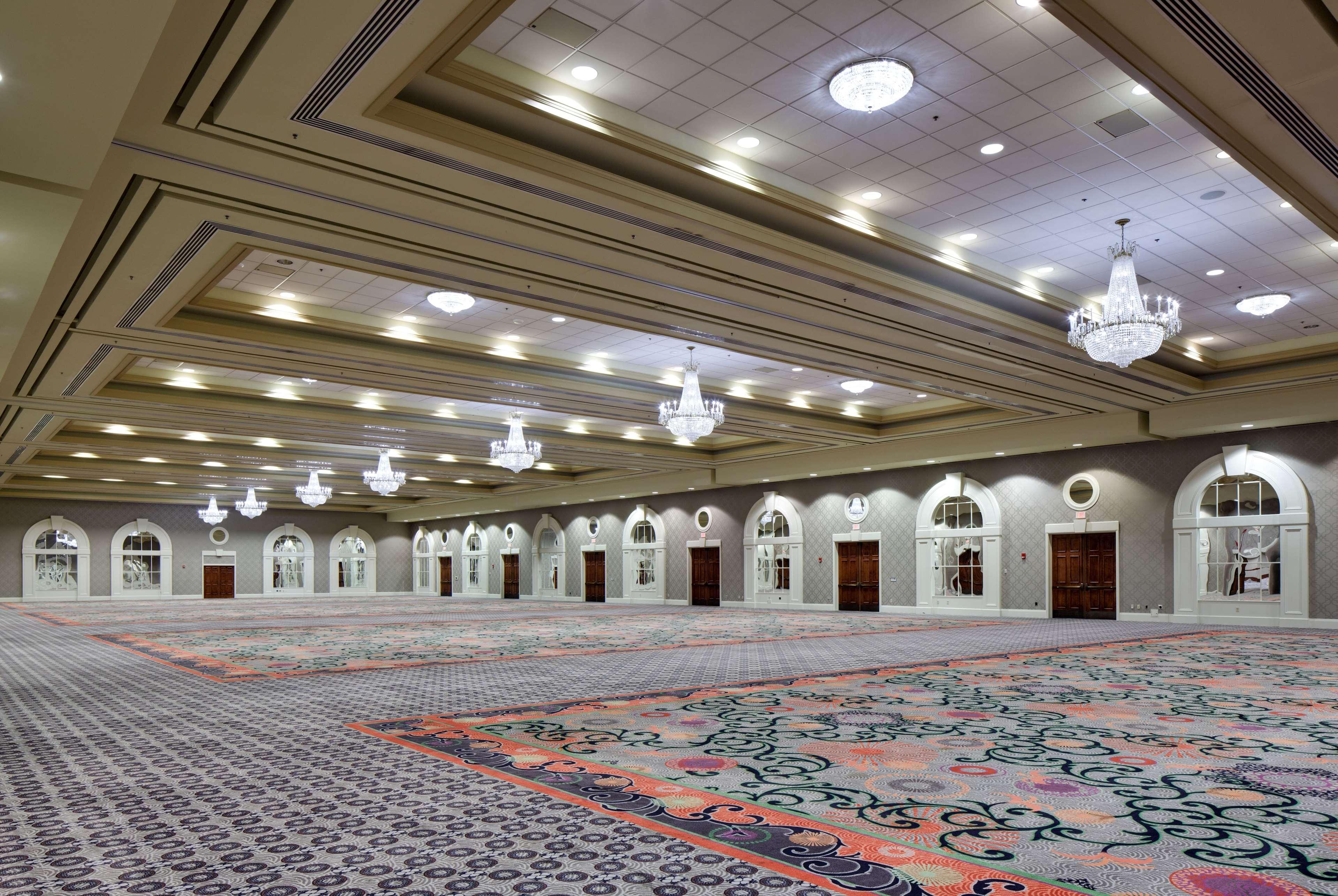 Galt House Hotel, A Trademark Collection Hotel 4*