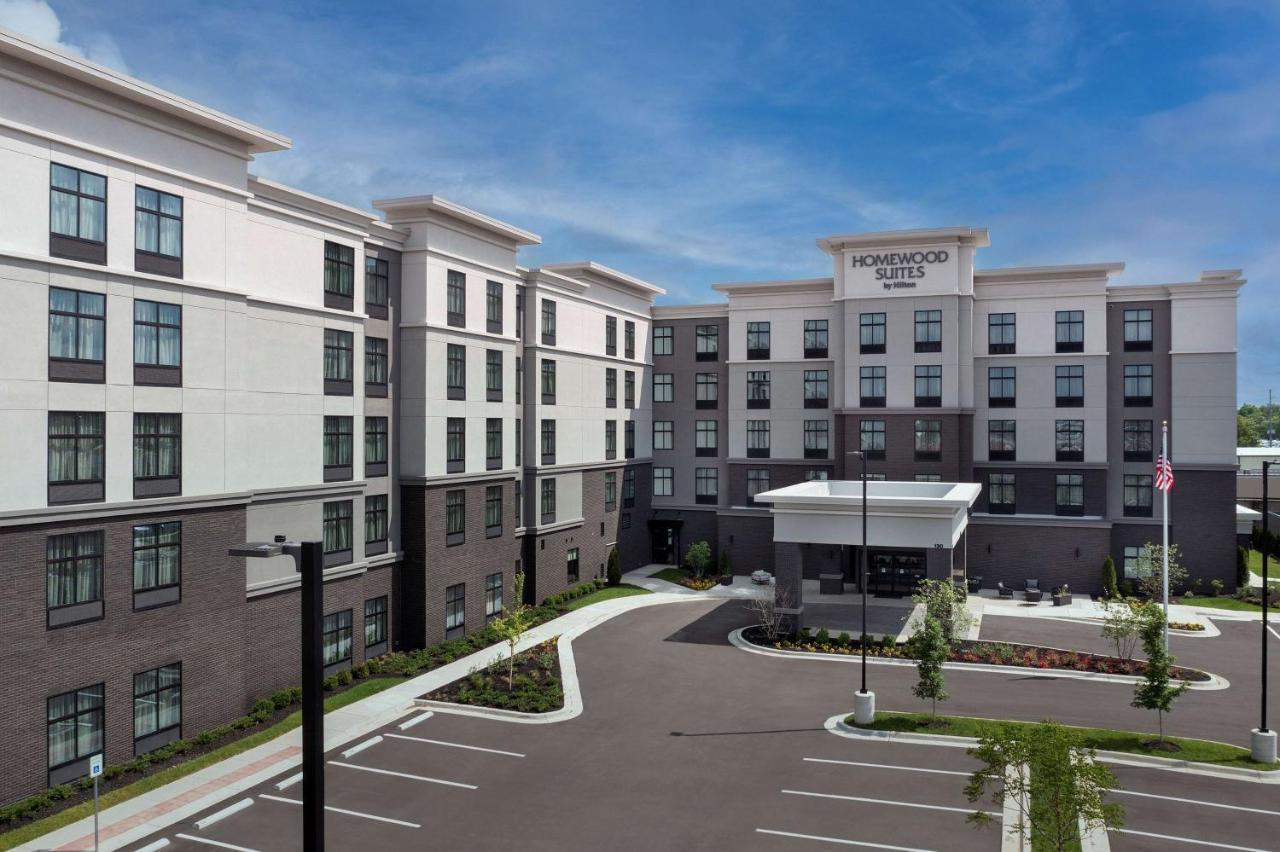 Hotel Homewood By Hilton Airport