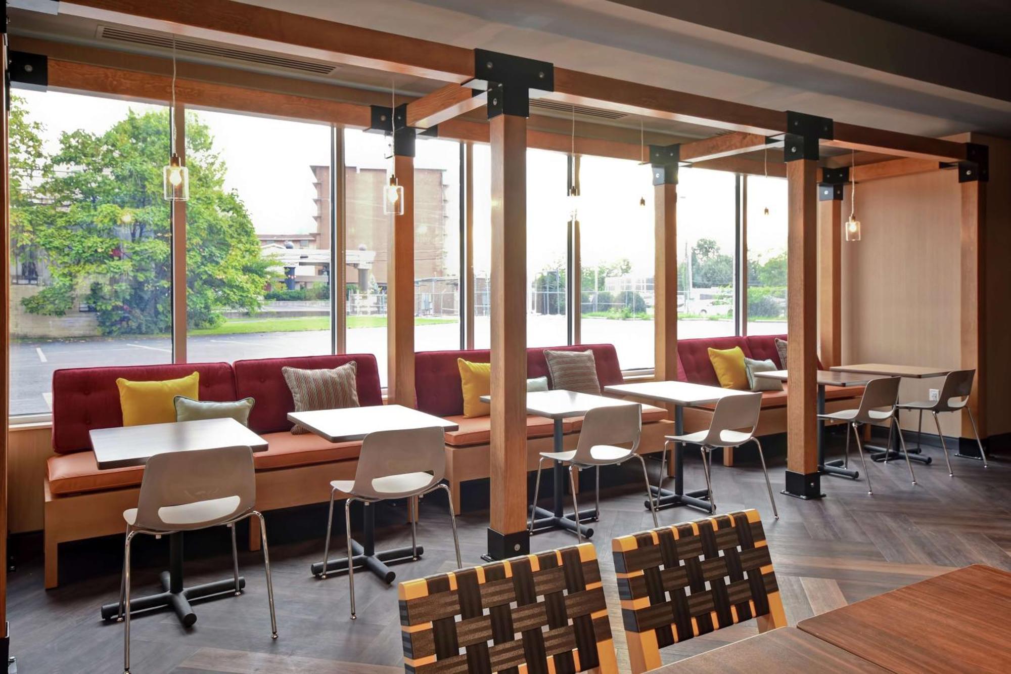 Tru By Hilton Airport 3* Louisville