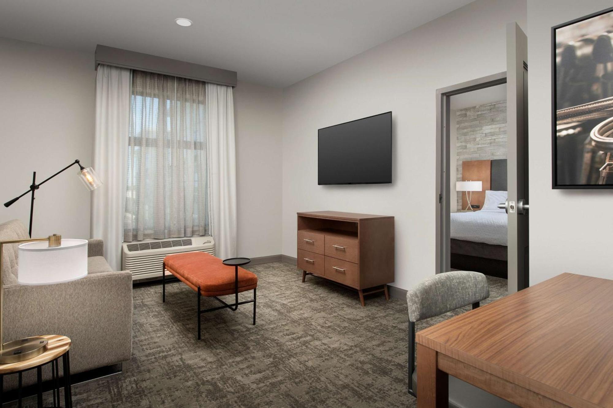 Homewood By Hilton Airport