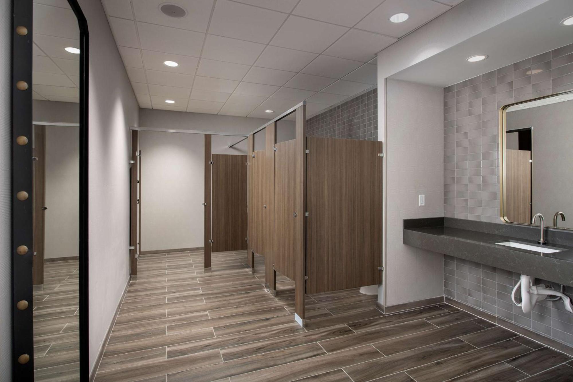 Homewood By Hilton Airport Hotel 3*