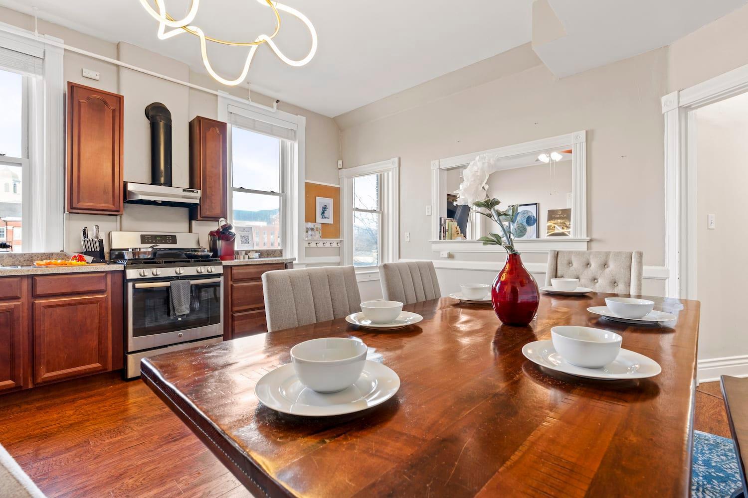 Sleep24 13beds 8br 6ba Swepson Retreat King *