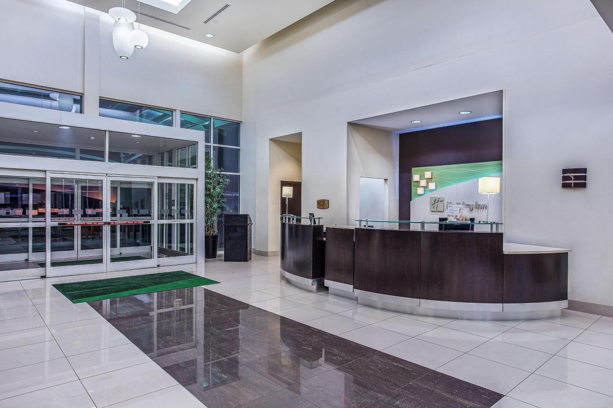 Holiday Airport - Fair/expo By Ihg 3* Louisville