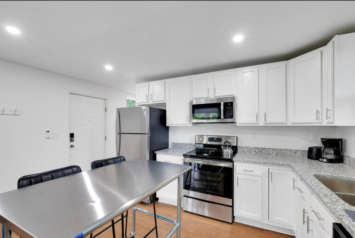 2-story Shipping Container Retreat Unit #5 & #6 Apartment