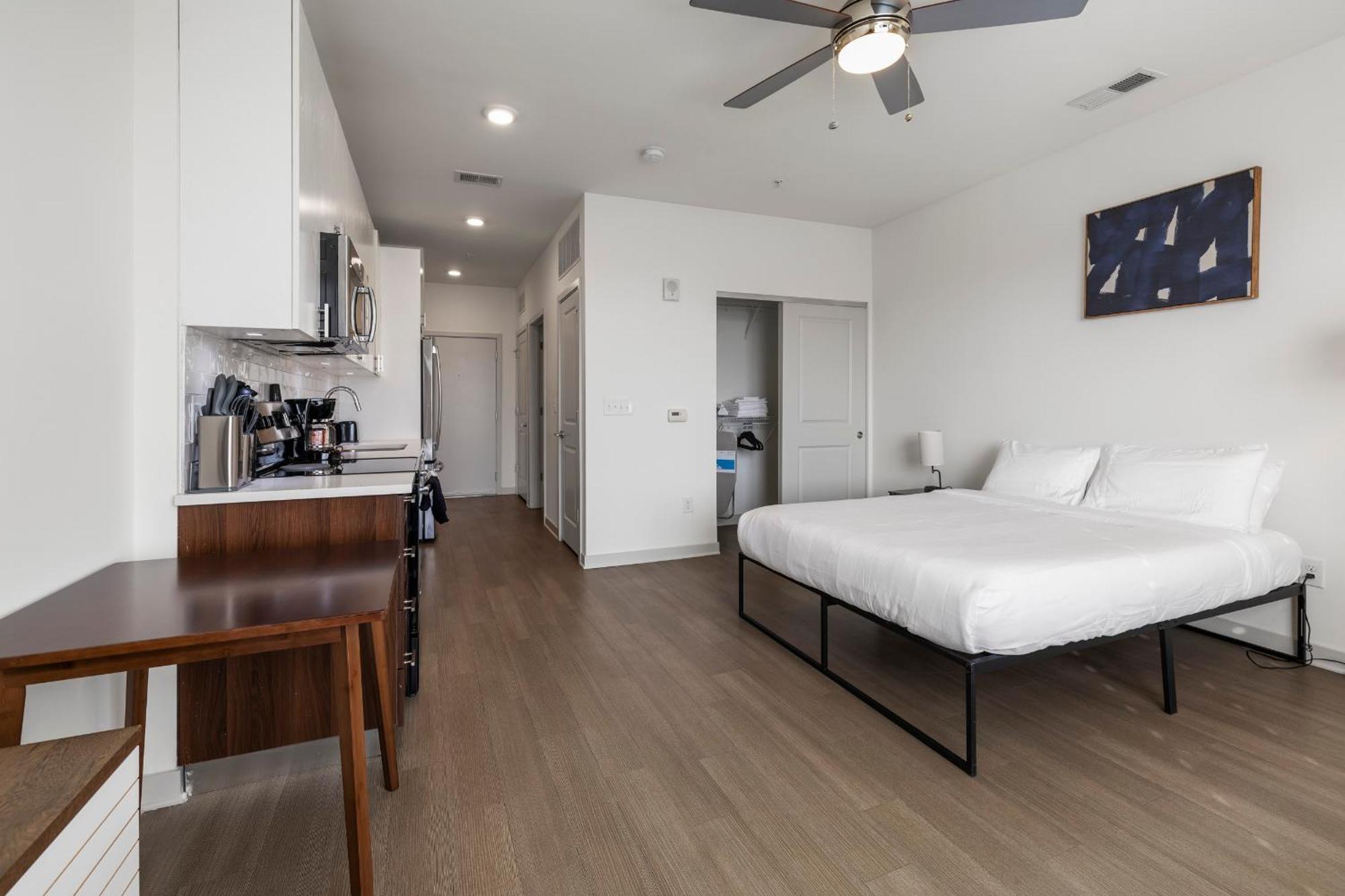 Charming Nulu Sdo Cozysuites 01 Apartment Louisville