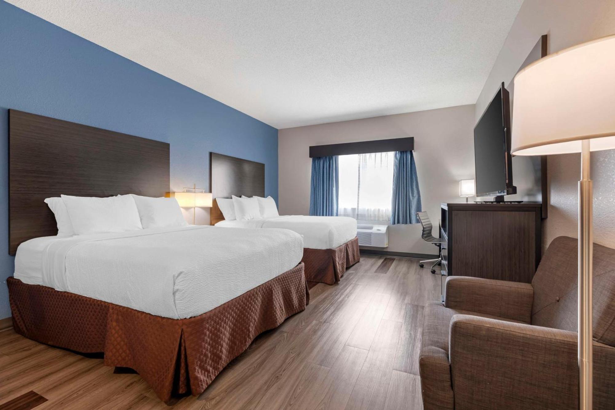 Best Western Airport Expo 3*