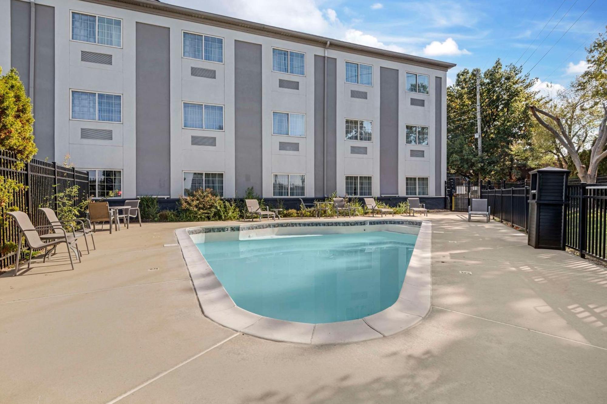 Hotel Best Western Airport Expo 3*