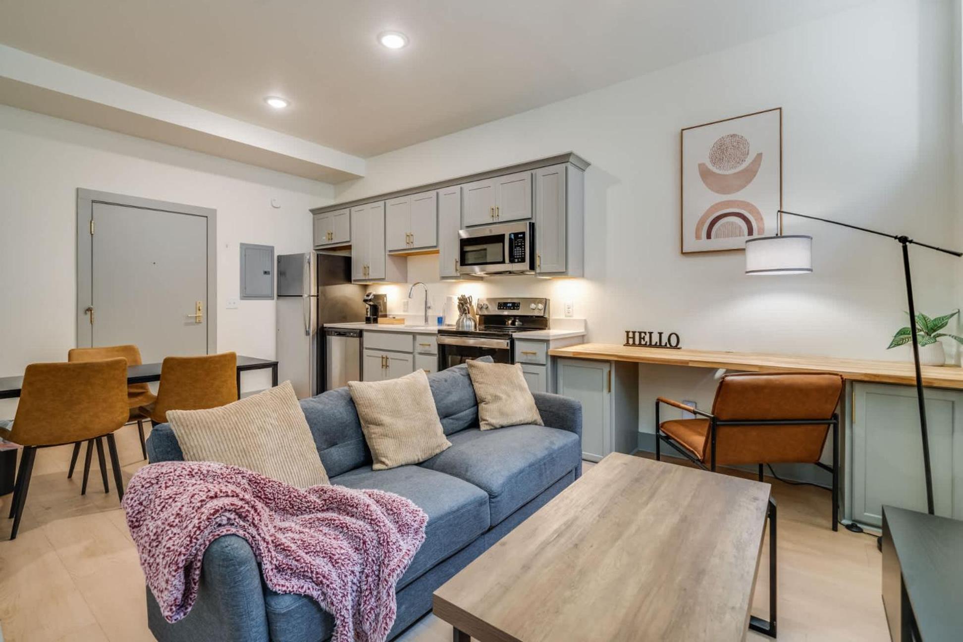Bright And Modern In # 109 Louisville