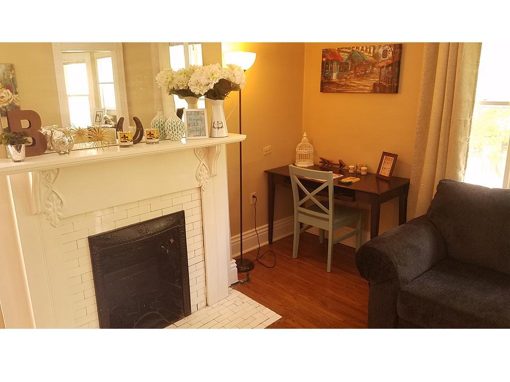 The B Apartment Louisville