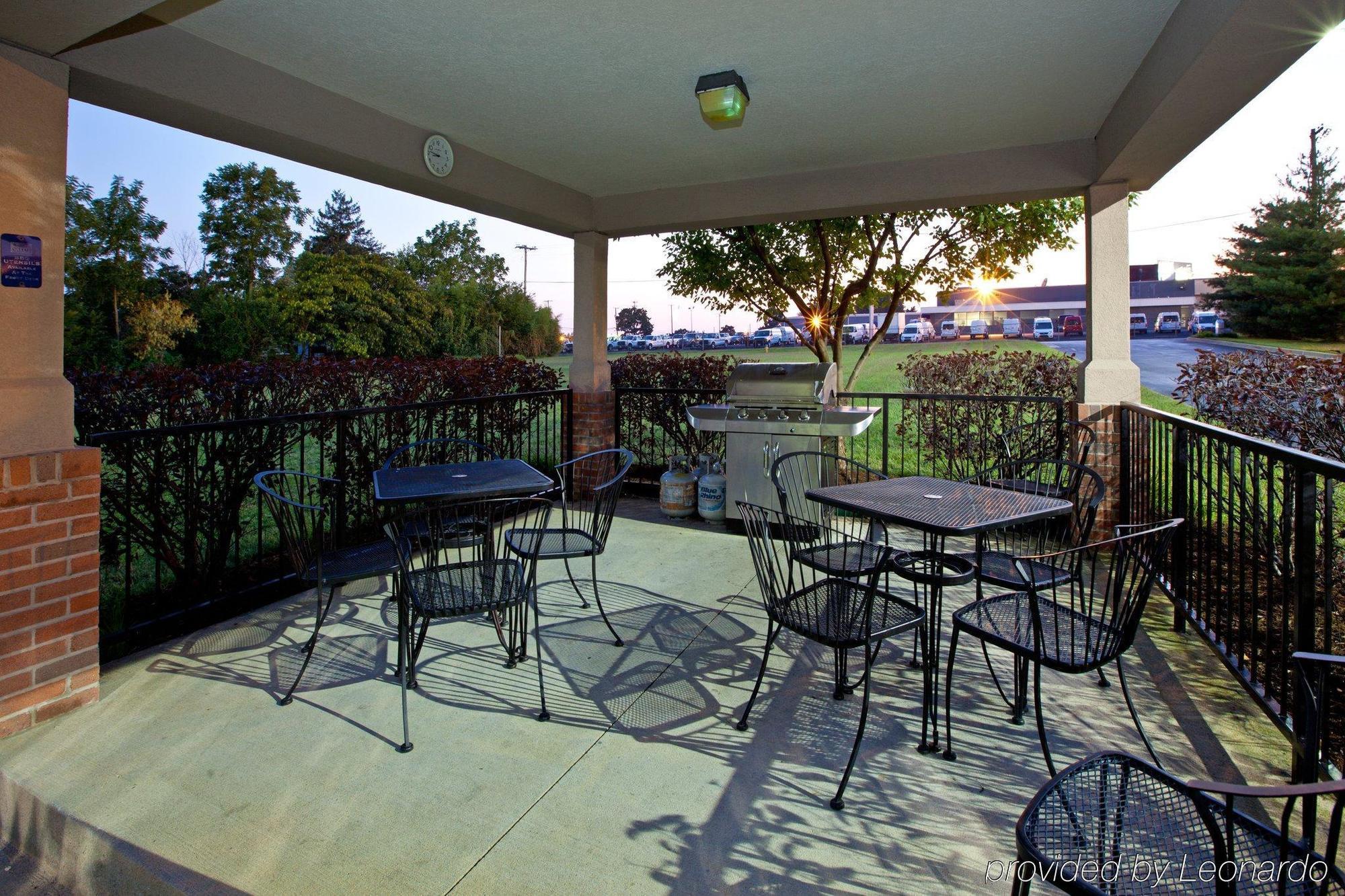 Candlewood Airport By Ihg