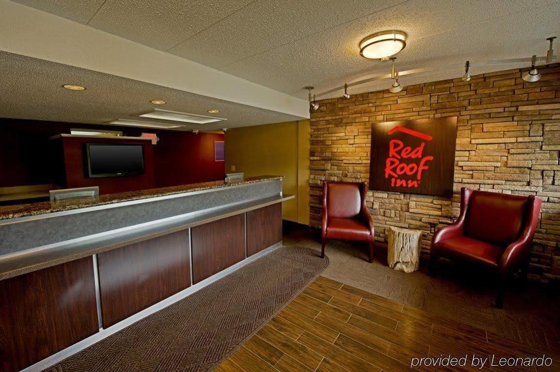 Red Roof Fair And Expo Motel