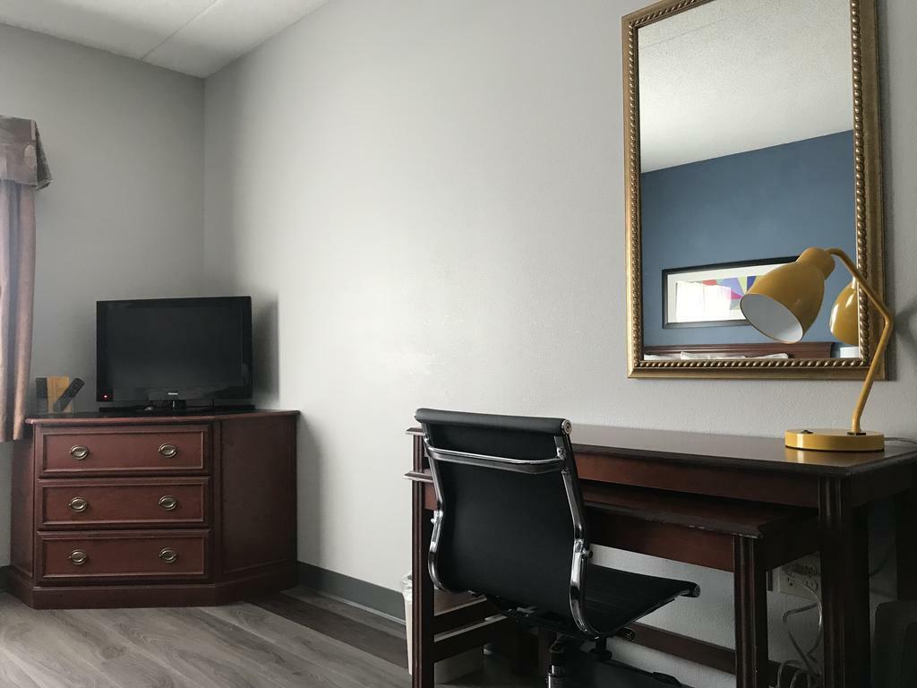 Best Western Airport Expo Hotel
