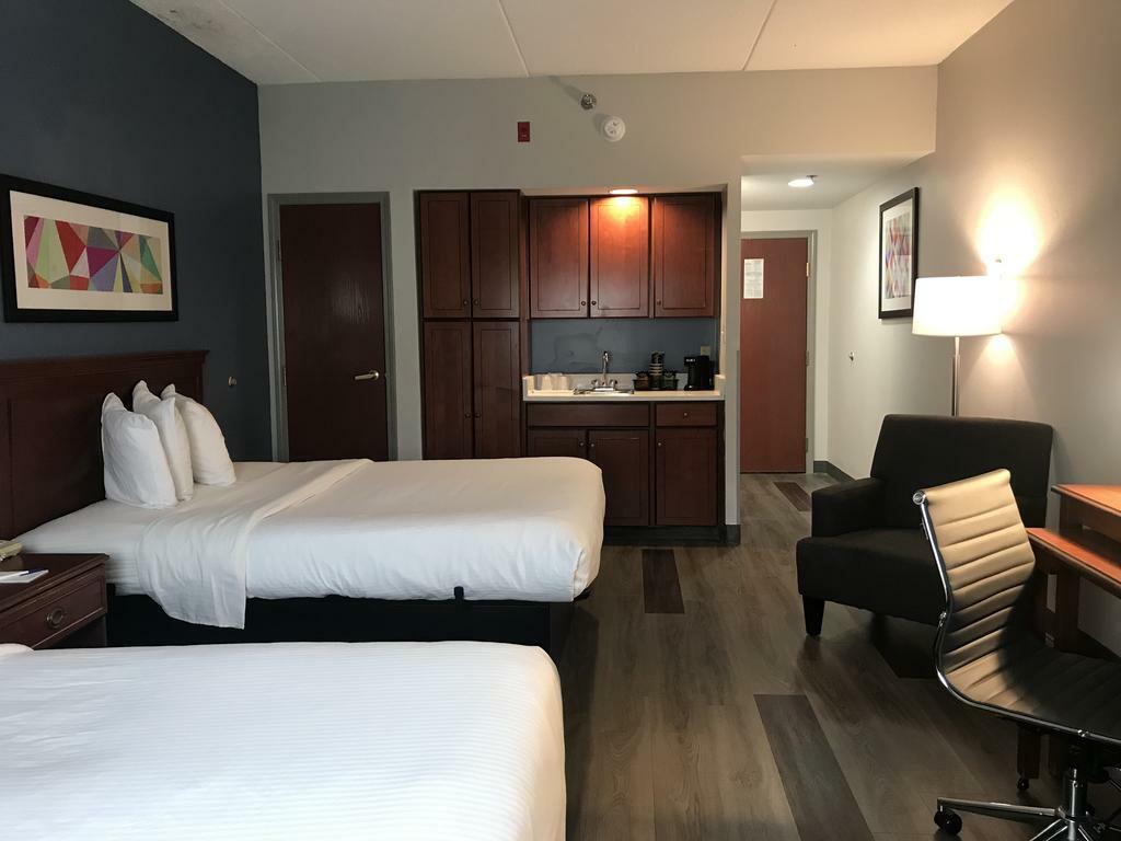 Best Western Airport Expo Hotel 3*