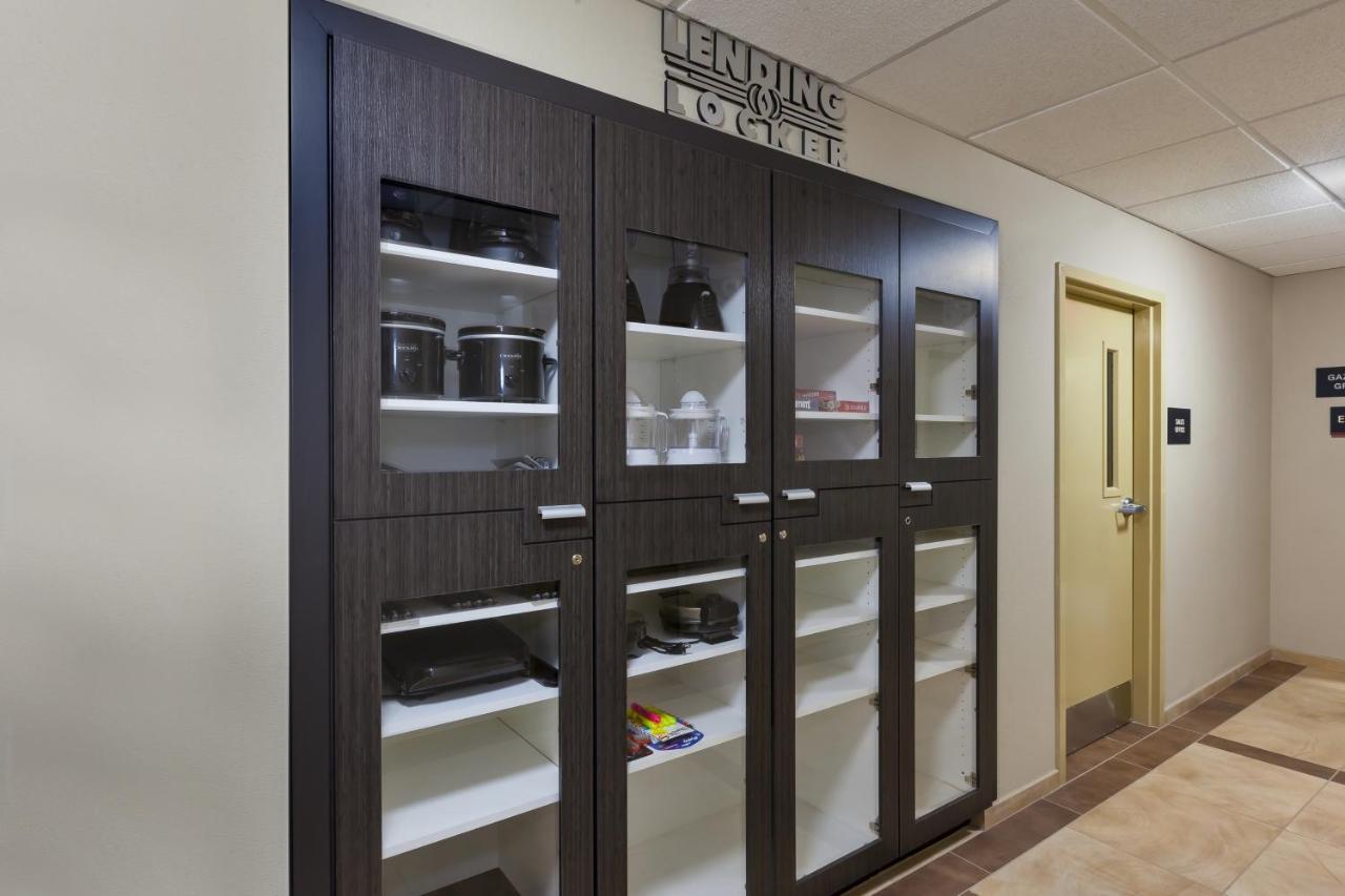 Candlewood - Ne Downtown Area By Ihg