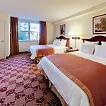 Hawthorn Suites By Wyndham Louisville East