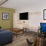 Holiday Inn Express Louisville Northeast By Ihg