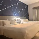 Comfort Suites Louisville Airport