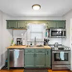 Charming Home Near Churchill Ds And Expo Center