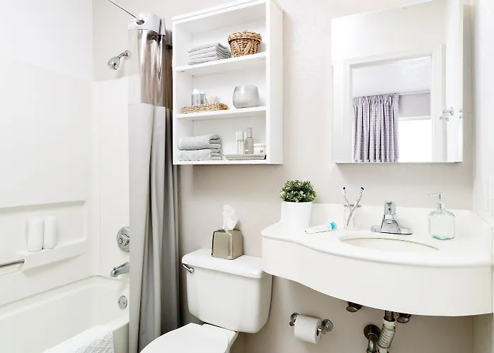 Intown Suites Extended Stay Louisville Ky - Airport