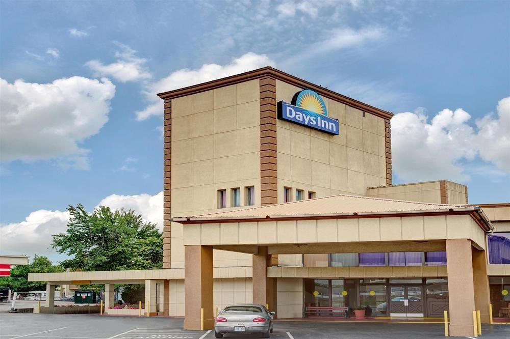 Clarion Pointe University/expo Hotel Louisville