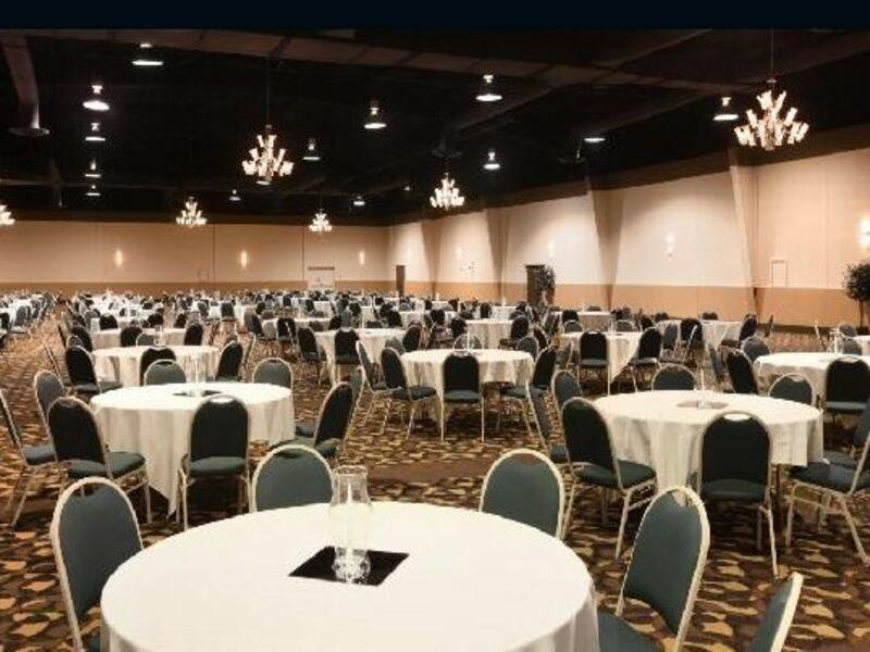 Hotel Ramada Plaza And Conference Center Louisville