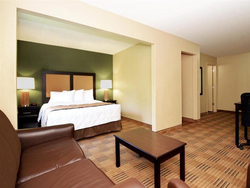 Hotel Suburban East