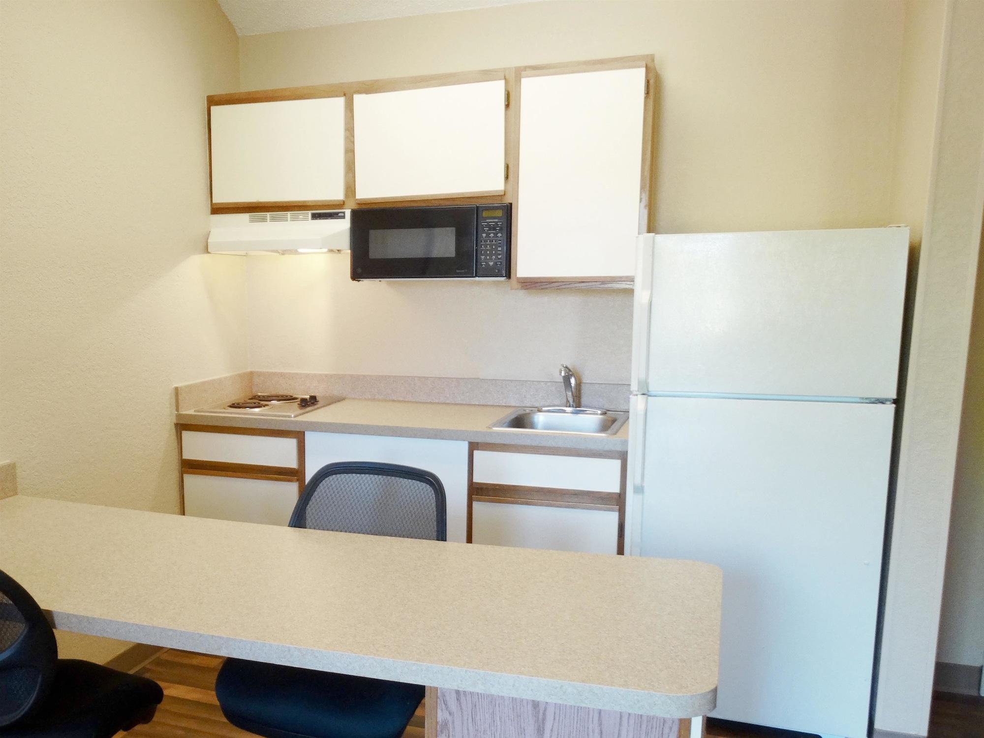 Hotel Extended America - - Alliant Avenue