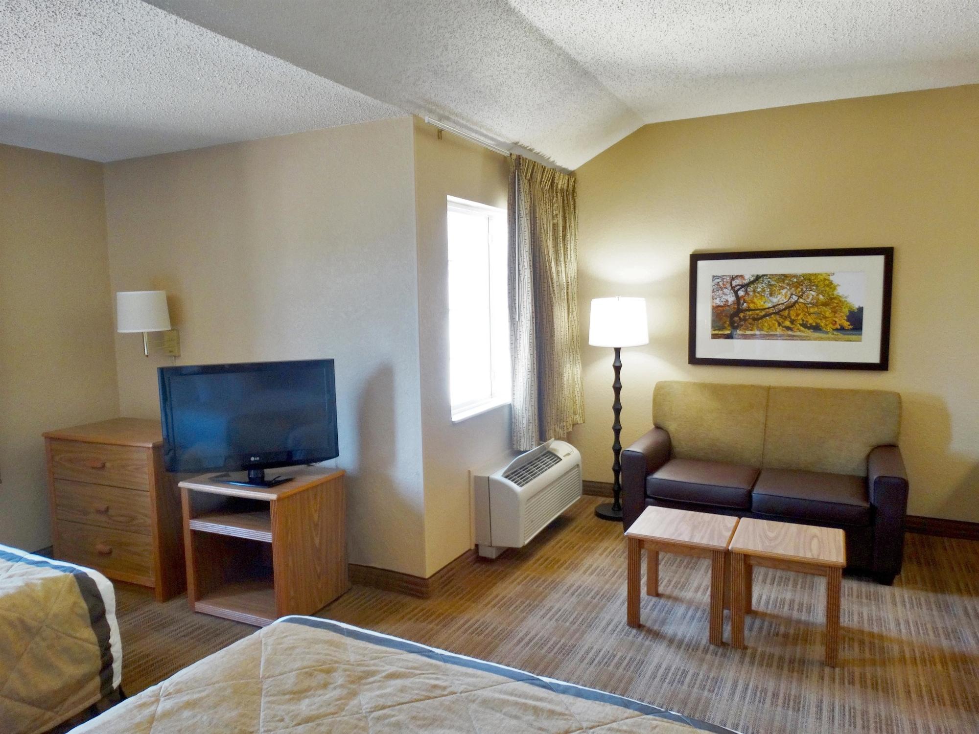 Extended America - - Alliant Avenue Louisville