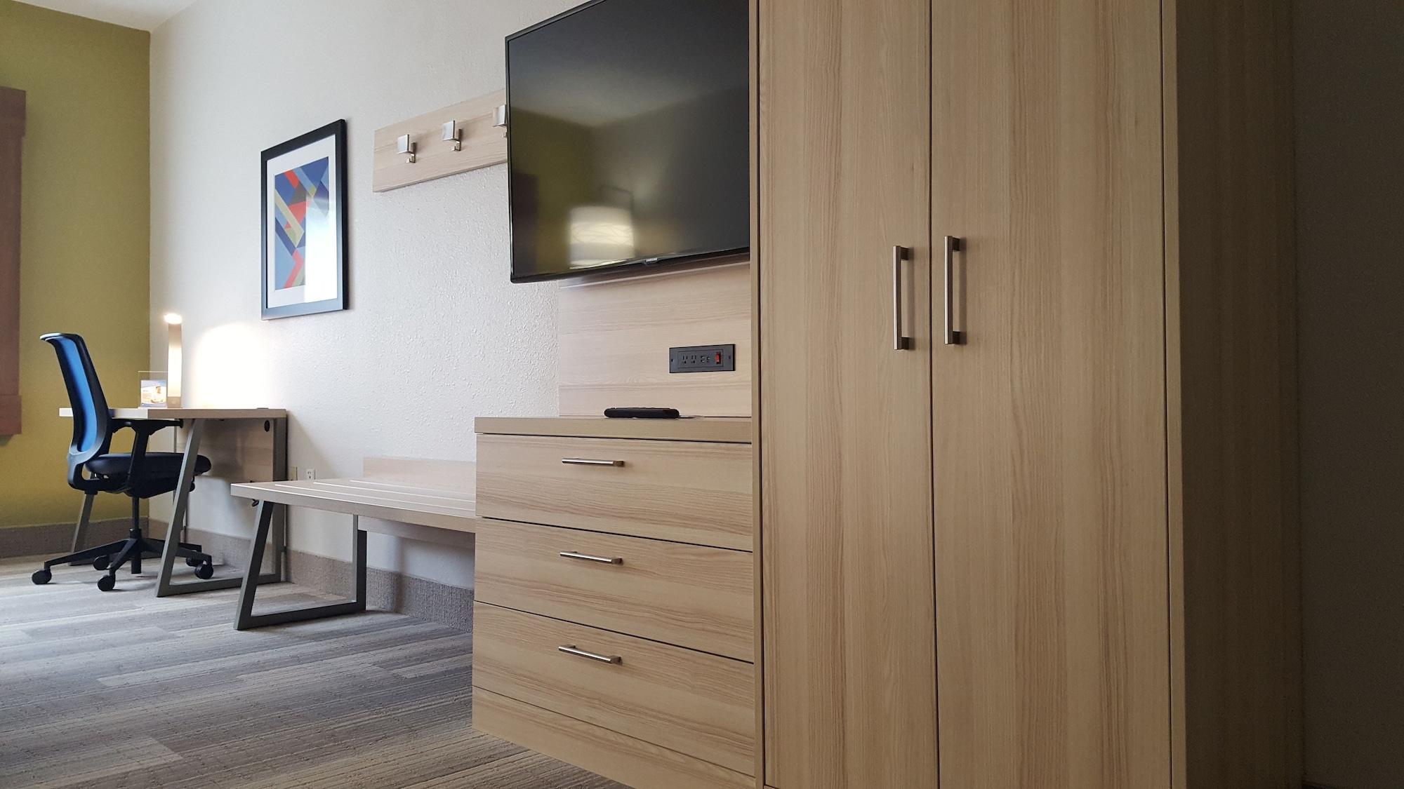 Express Northeast By Ihg 2* Louisville