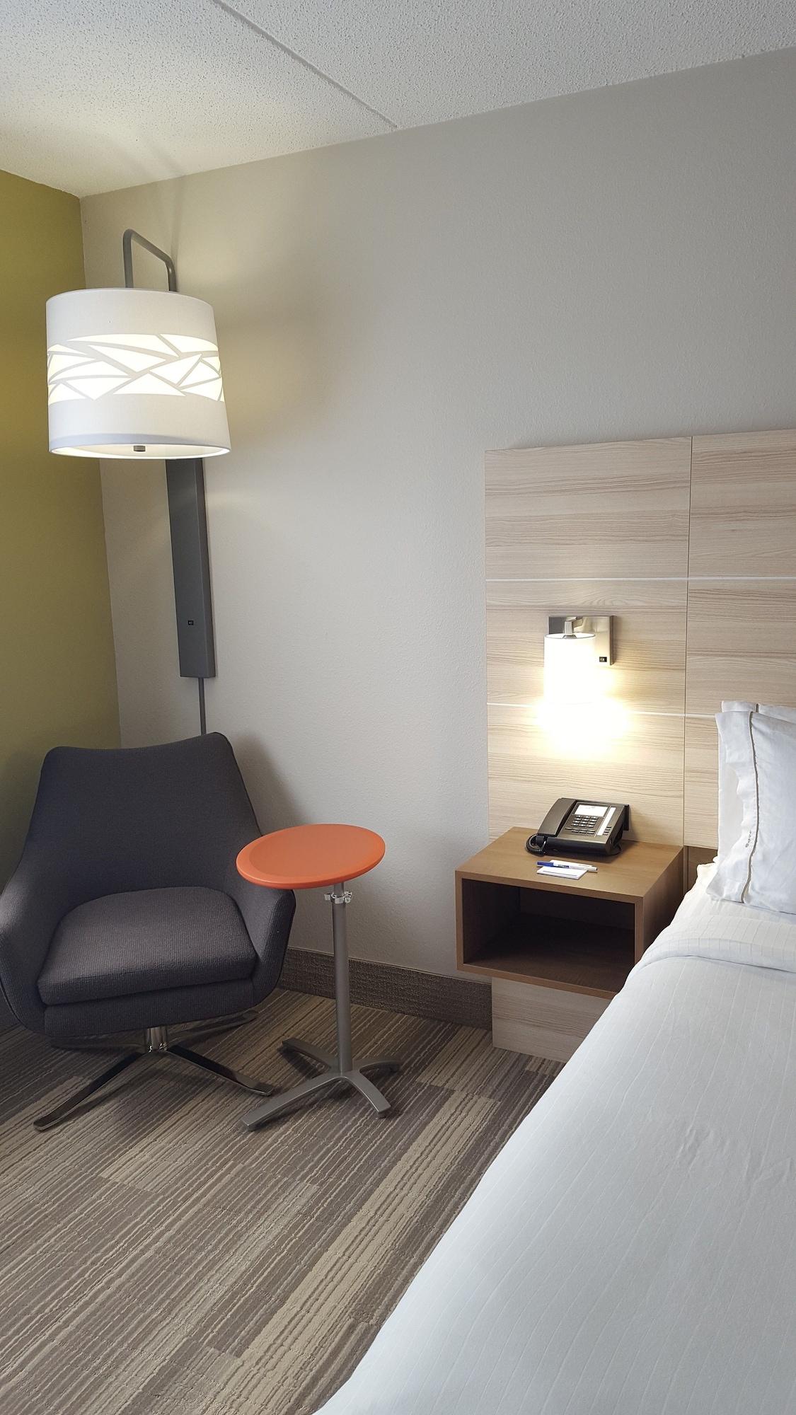 Express Northeast By Ihg Louisville