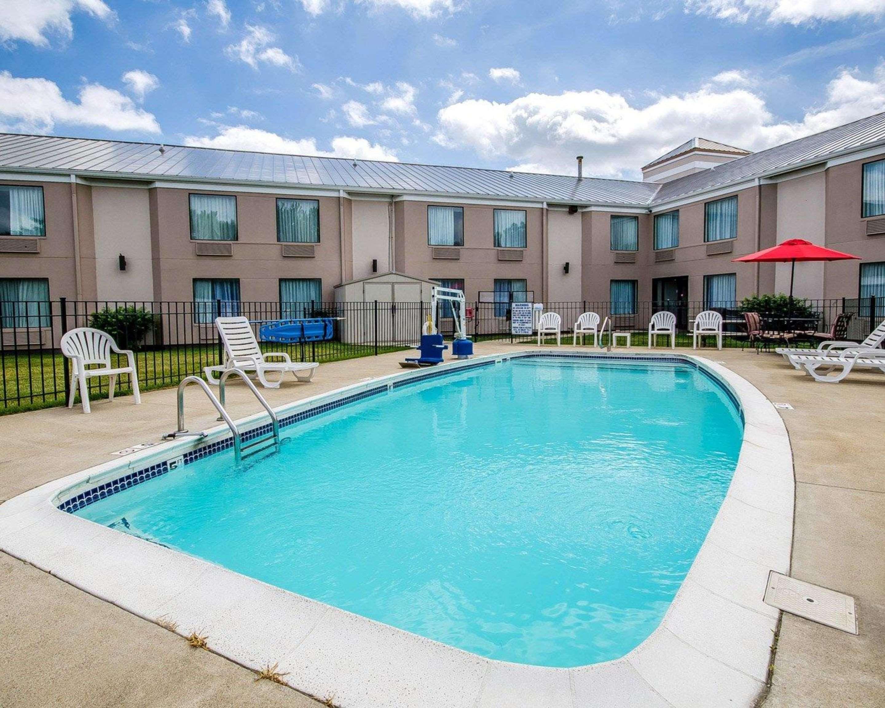 Sleep Airport & Expo Hotel Louisville