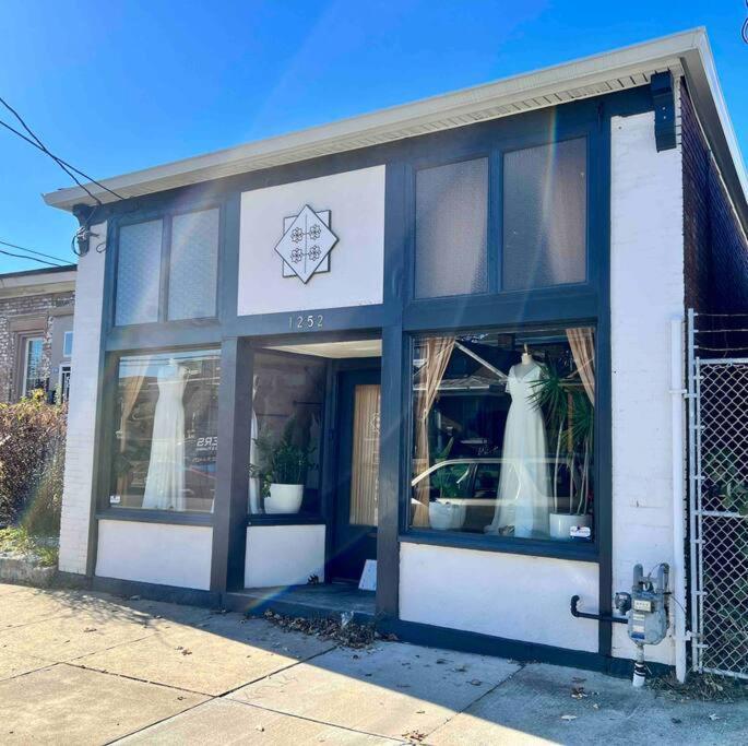Holiday home Grand Millennial Germantown 2 Bedroom Shotgun *