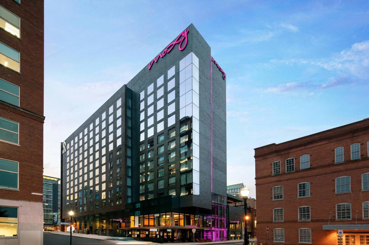 Moxy Downtown
