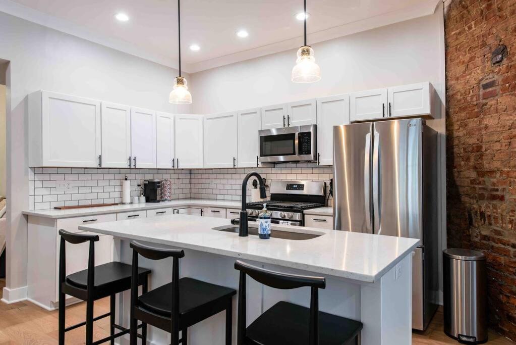 Newly Renovated 3 Bedroom Shelby Park **free Parking**