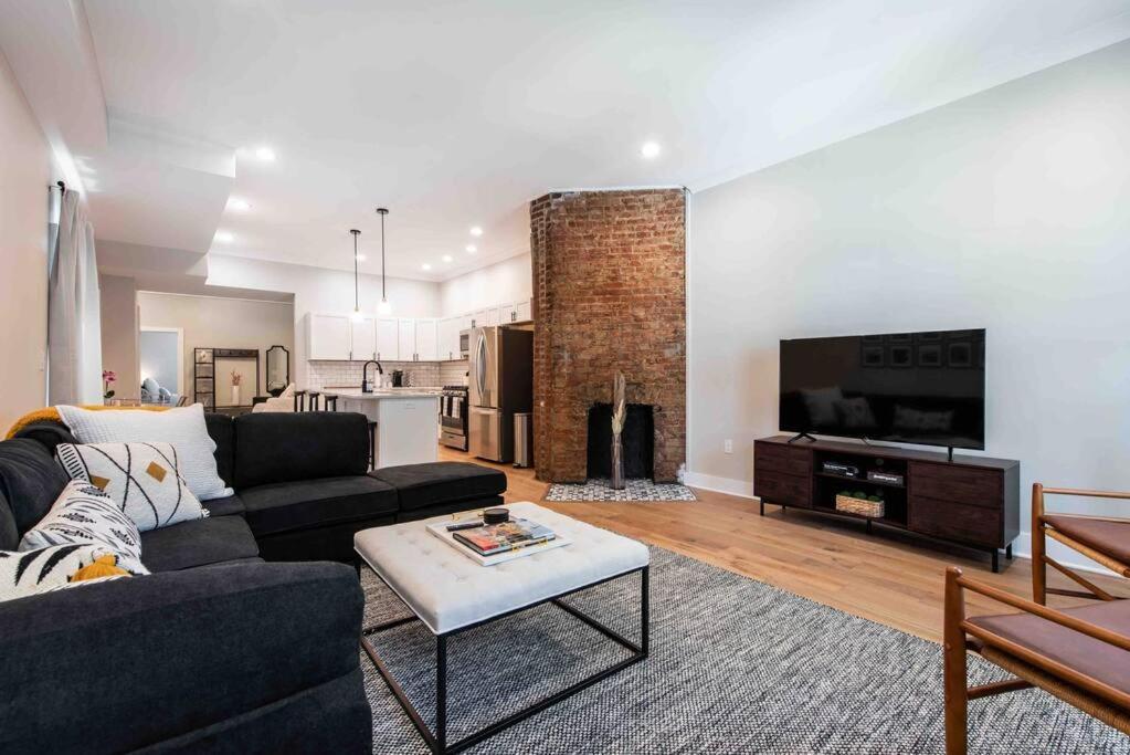 Newly Renovated 3 Bedroom Shelby Park **free Parking**