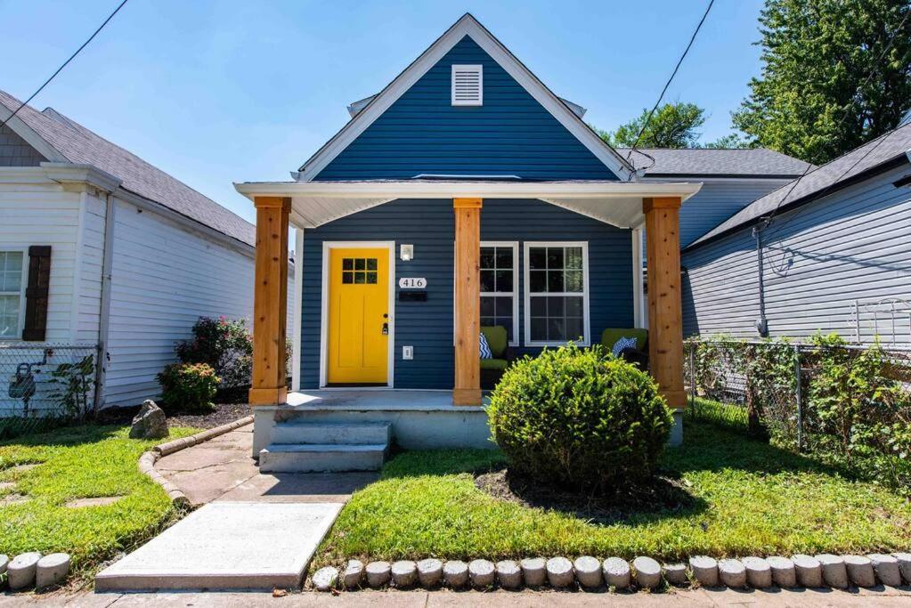Newly Renovated 3 Bedroom Shelby Park **free Parking** Holiday home *