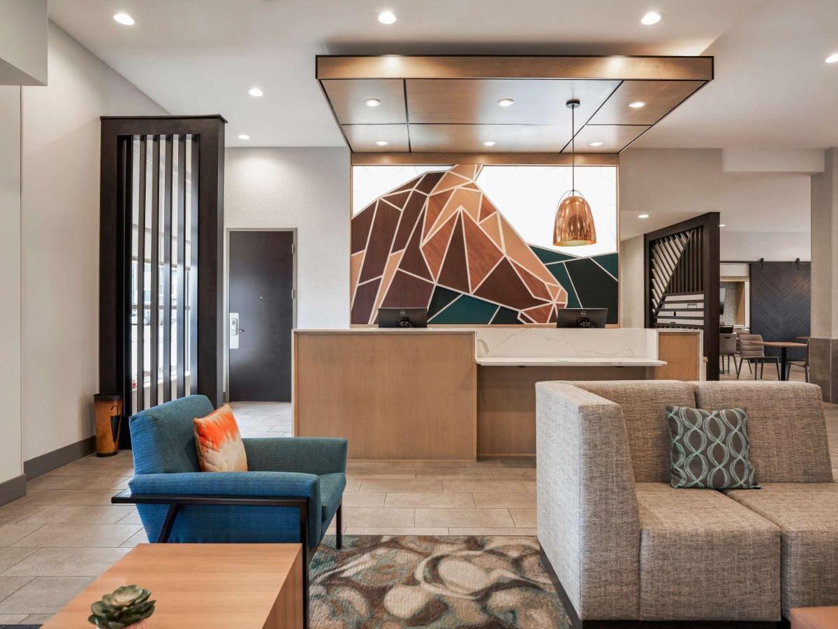 Hyatt House East Louisville