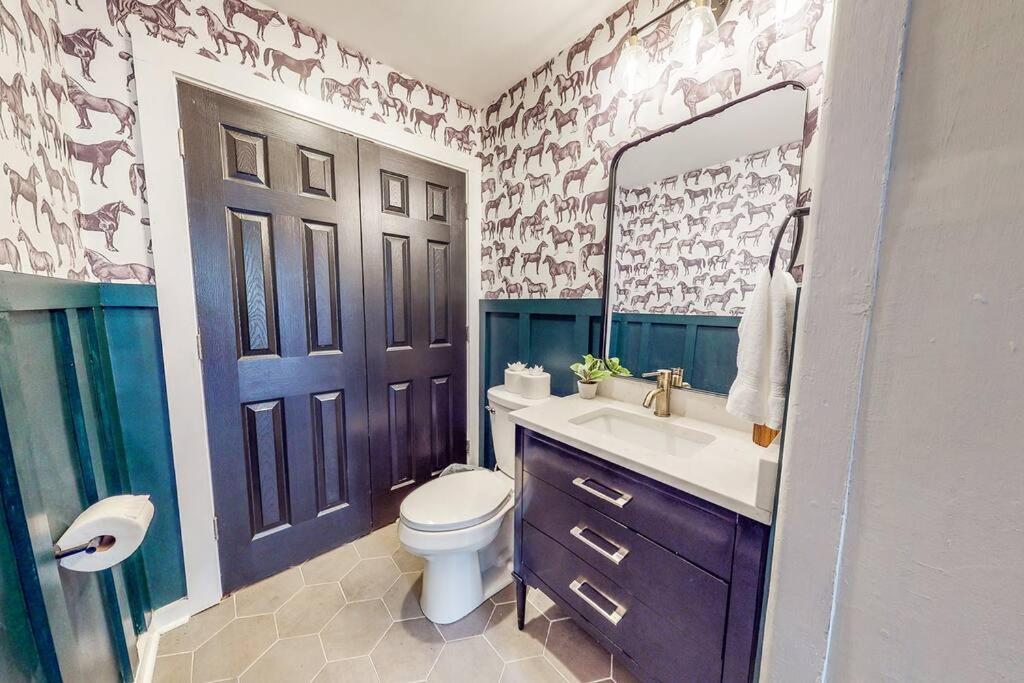 Luxury 8 Bed/4 Ba Nulu Private Yard/parking *