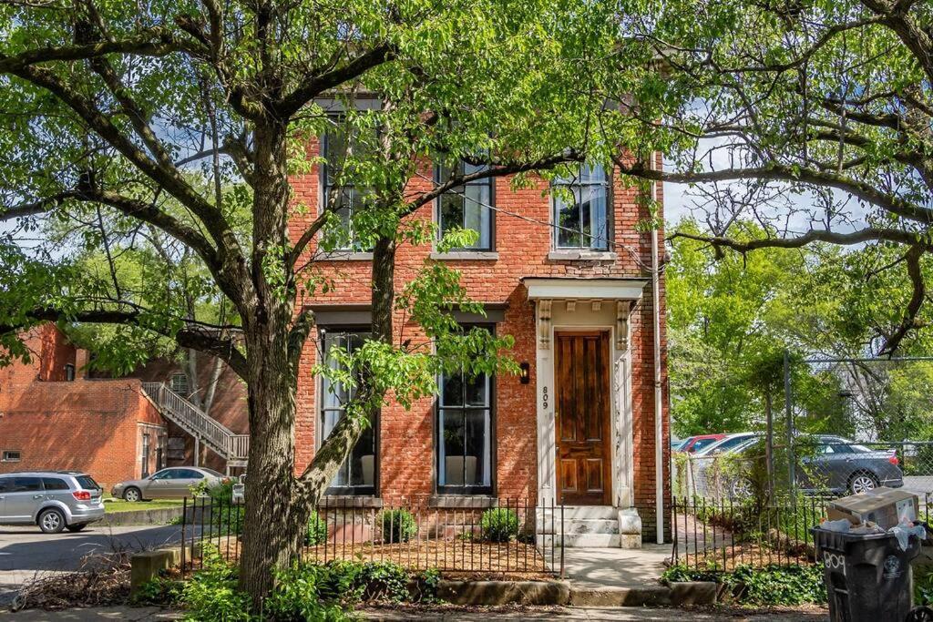 Luxury 8 Bed/4 Ba Nulu Private Yard/parking Louisville
