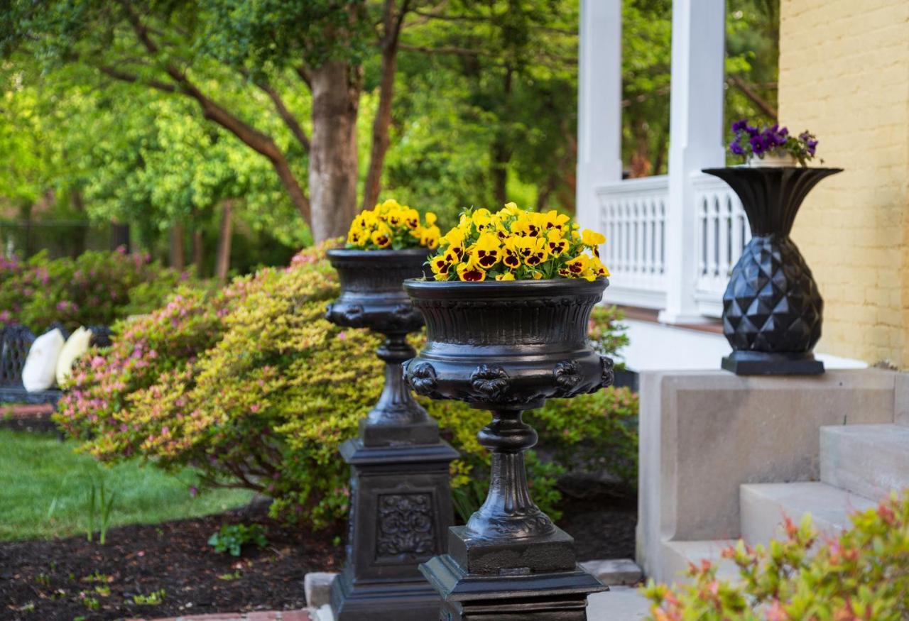 At Woodhaven-in The Heart Of The Bourbon Trail-over 12 Distilleries Nearby Bed & Breakfast Louisville