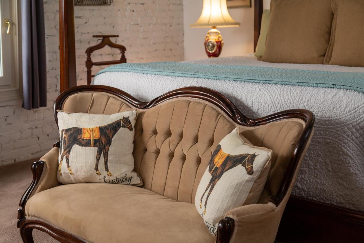 Bed & Breakfast At Woodhaven-in The Heart Of The Bourbon Trail-over 12 Distilleries Nearby
