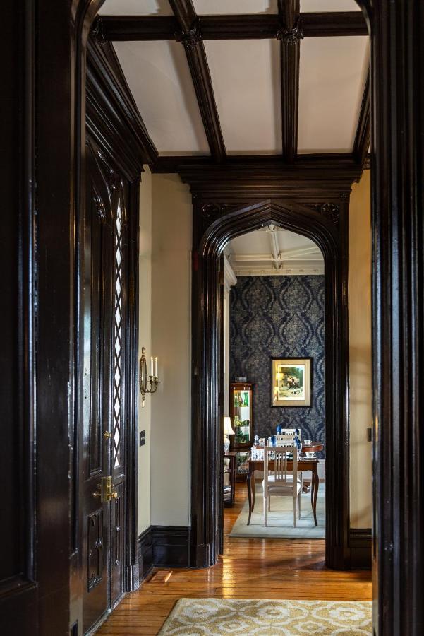 At Woodhaven-in The Heart Of The Bourbon Trail-over 12 Distilleries Nearby Bed & Breakfast Louisville