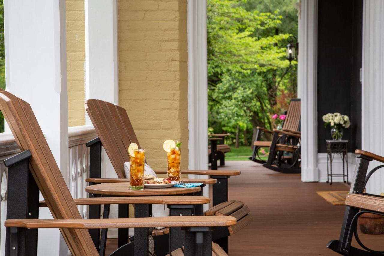 At Woodhaven-in The Heart Of The Bourbon Trail-over 12 Distilleries Nearby Louisville