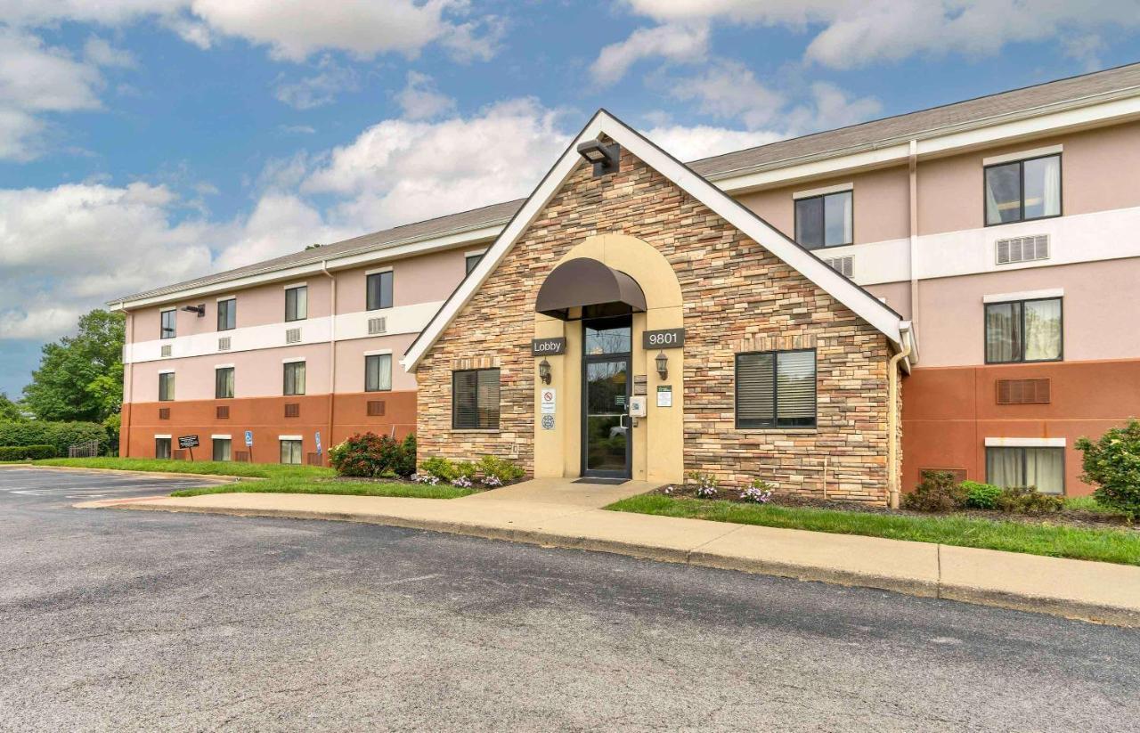 Hotel Suburban East Louisville